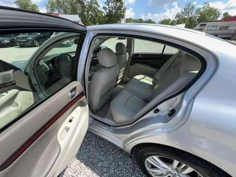 Used 2013 INFINITI G37 x Sedan w/ Premium Pkg AWD/4WD image 12