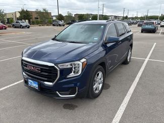 Used 2022 GMC Terrain SLE w/ Driver Convenience Package video 1