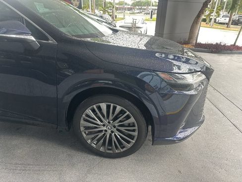 Used 2024 Lexus RX 350 FWD w/ Convenience Package image 11