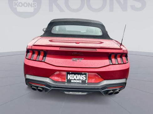 Used 2024 Ford Mustang GT Premium image 5