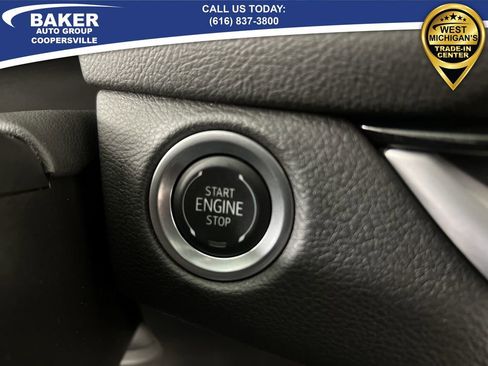 Certified 2024 Cadillac XT4 Sport image 18