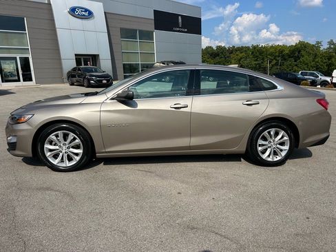 Used 2022 Chevrolet Malibu LT image 10