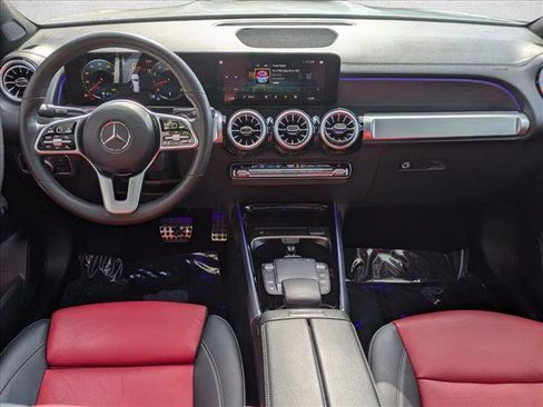 Used 2022 Mercedes-Benz GLB 250 4MATIC image 18