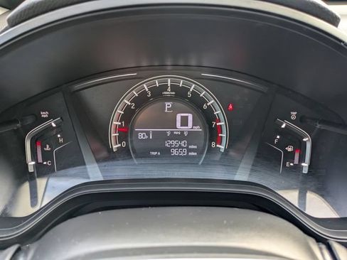Used 2018 Honda CR-V LX image 25