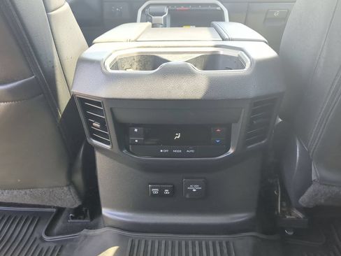 Used 2024 Toyota Sequoia SR5 AWD/4WD image 22