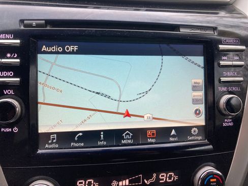 Used 2018 Nissan Murano SL w/ Moonroof Package image 23