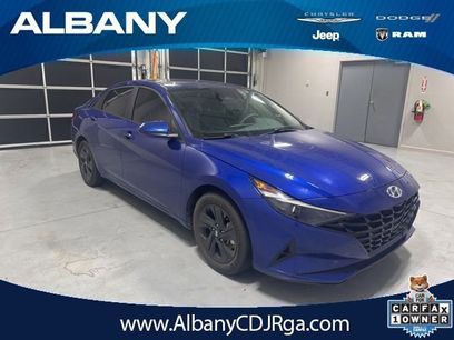 Certified 2023 Hyundai Elantra SEL w/ Preferred Accessory Package