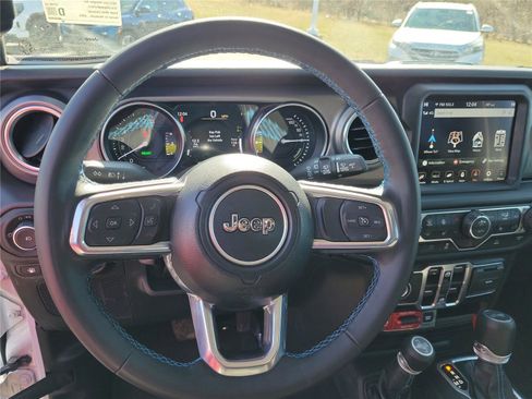 Used 2022 Jeep Wrangler Unlimited Rubicon 4xe w/ Cold Weather Group image 21