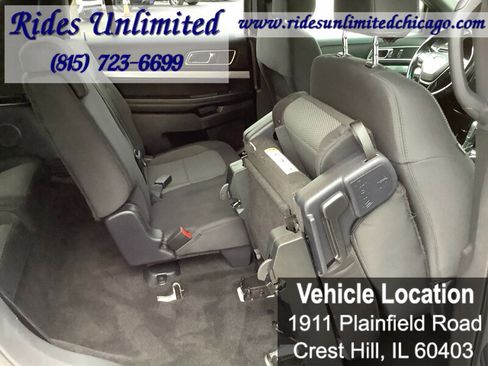 Used 2017 Ford Explorer XLT AWD/4WD image 38
