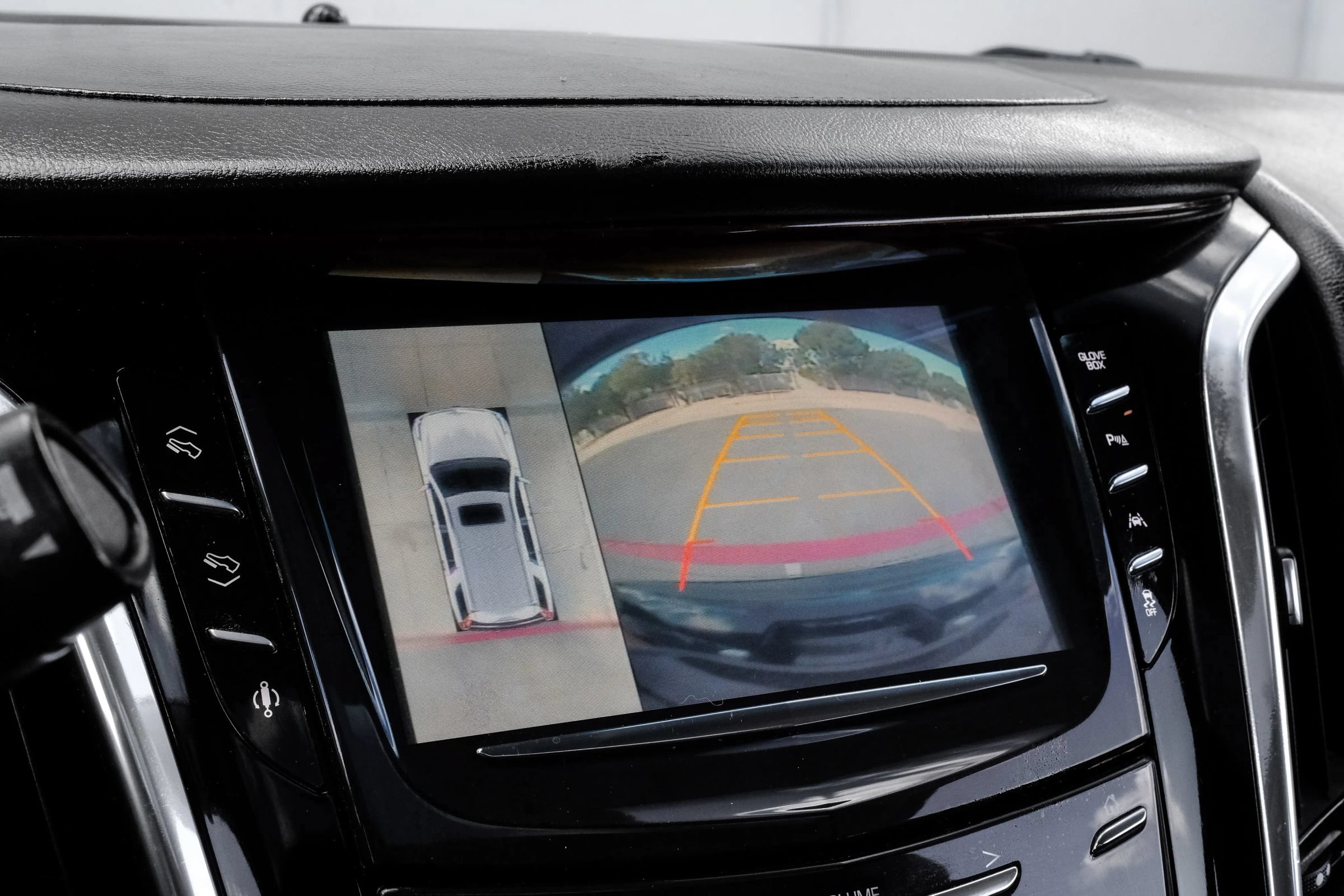 Used 2016 Cadillac Escalade Luxury AWD/4WD image 28