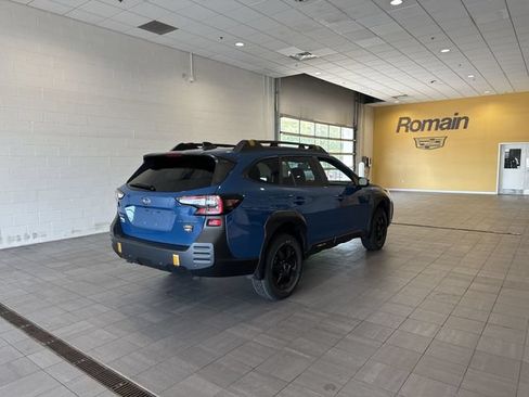 Certified 2025 Subaru Outback Wilderness AWD/4WD image 2