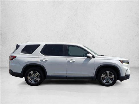 Used 2023 Honda Pilot EX-L image 4