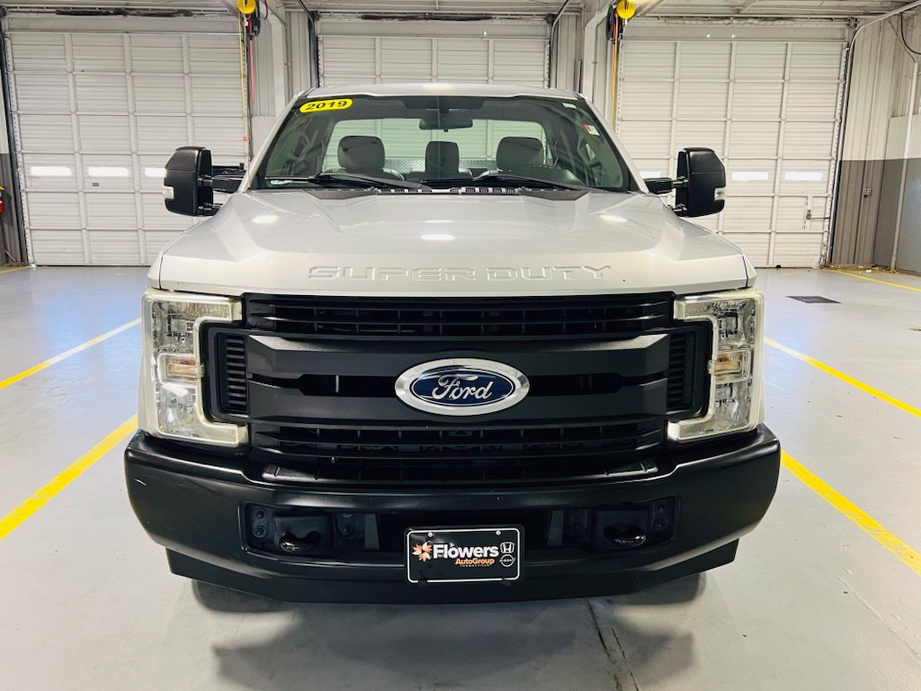 Used 2019 Ford F250 XL w/ Power Equipment Group RWD image 11