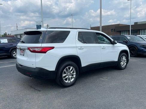 Used 2020 Chevrolet Traverse LT w/ LPO, Cargo Package AWD/4WD image 4