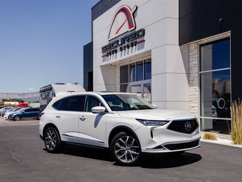 Used 2024 Acura MDX SH-AWD w/ Technology Package image 2