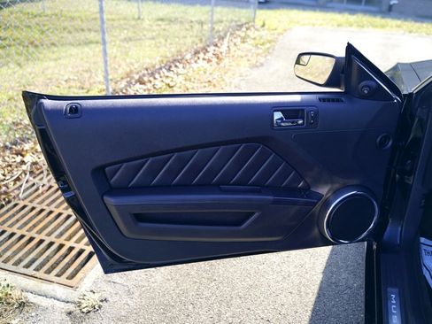 Used 2014 Ford Mustang GT Premium w/ Accessory Package 5 image 13