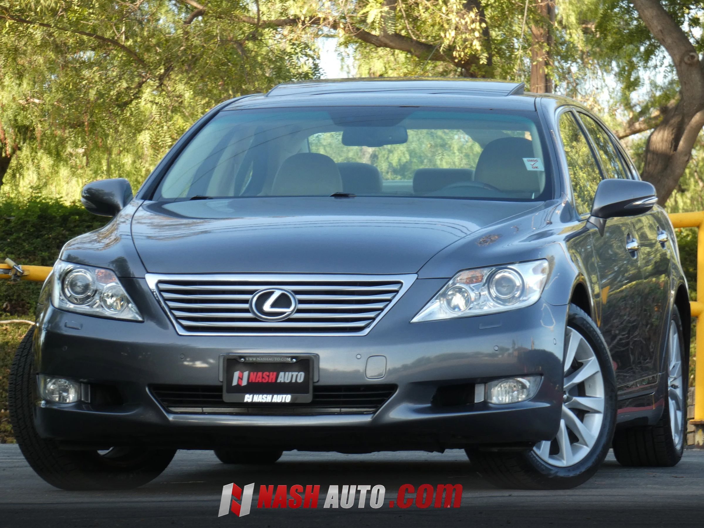 Used 2012 Lexus LS 460 w/ Luxury Value Edition RWD image 2