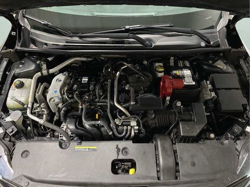 Used 2021 Nissan Sentra SR w/ SR Premium Package image 32