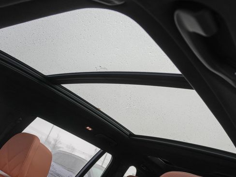 Certified 2025 BMW X7 xDrive40i image 15