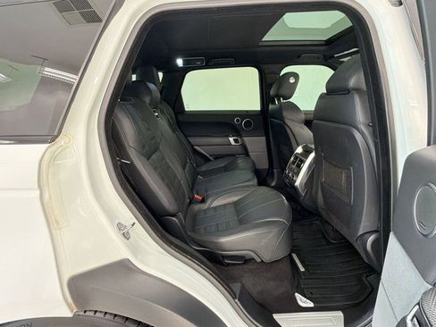 Used 2017 Land Rover Range Rover Sport HSE Dynamic image 30