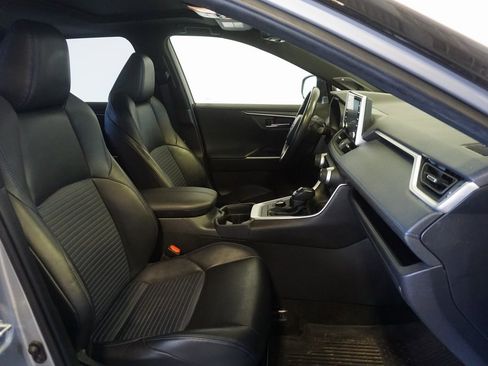 Used 2020 Toyota RAV4 XSE w/ XSE Grade Weather Package image 24