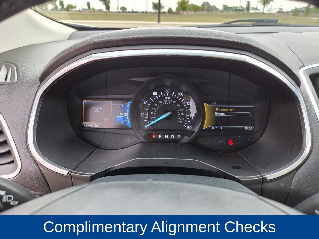 Used 2015 Ford Edge Titanium FWD image 16