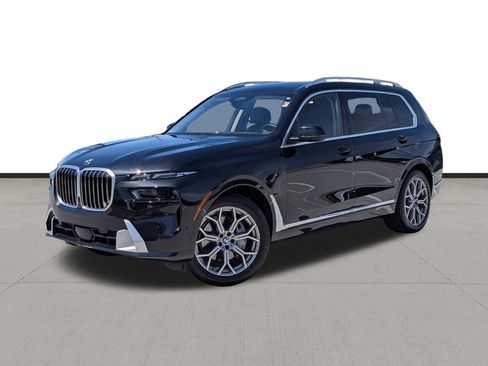 Used 2024 BMW X7 xDrive40i w/ Premium Package image 1