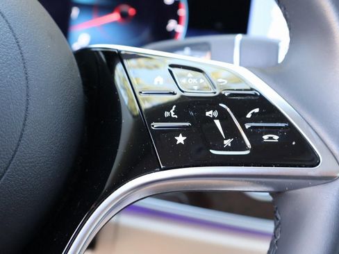 Used 2022 Mercedes-Benz E 450 4MATIC Sedan image 21