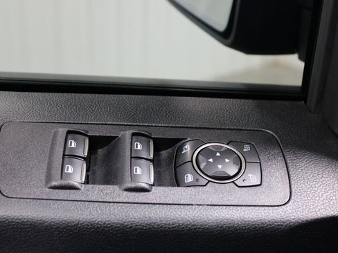 Used 2018 Ford F150 Raptor w/ Equipment Group 802A Luxury image 34