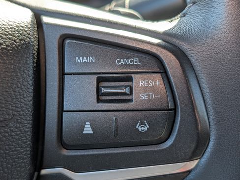 Used 2025 Honda Ridgeline Sport image 26