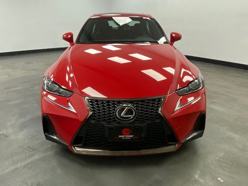 Used 2019 Lexus IS 300 AWD image 8