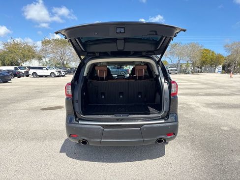 Used 2019 Subaru Ascent Touring w/ Popular Package #3 image 32