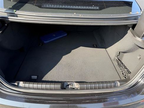 Used 2015 Maserati Ghibli RWD image 23