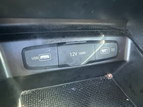 Used 2022 Hyundai Tucson SE FWD image 16