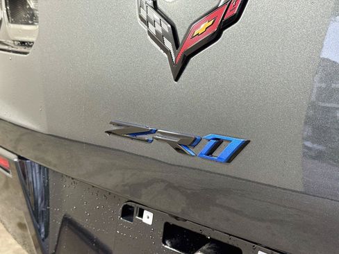 Used 2019 Chevrolet Corvette ZR1 RWD image 32