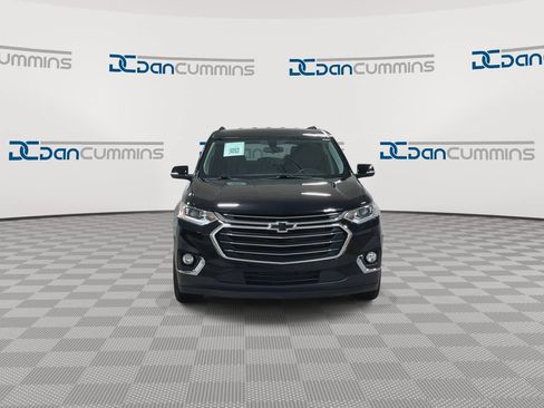 Used 2021 Chevrolet Traverse LT AWD/4WD image 3