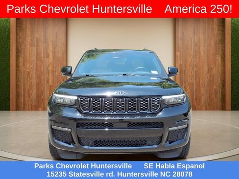 Used 2025 Jeep Grand Cherokee L Summit w/ Advanced Protech Group IV AWD/4WD image 2
