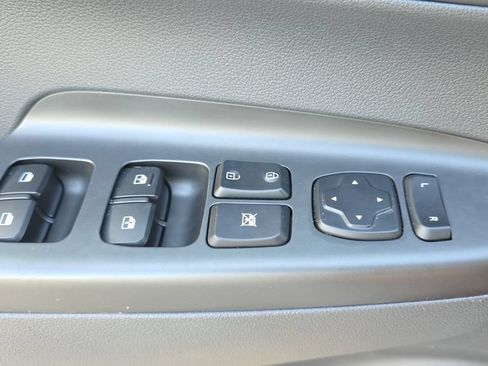 Used 2020 Hyundai Kona SEL FWD image 19