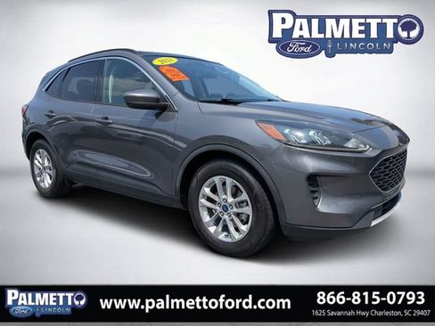 Used 2021 Ford Escape SE w/ Convenience Package FWD image 1