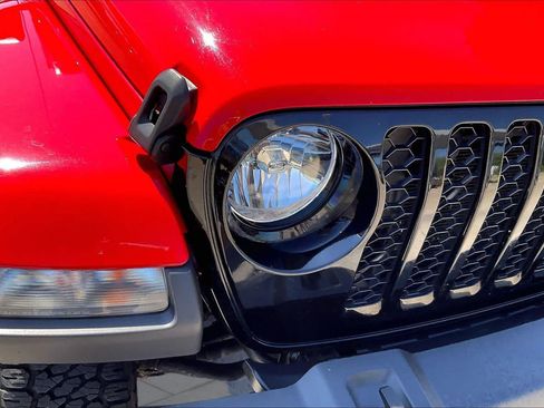 Used 2022 Jeep Gladiator Sport AWD/4WD image 27