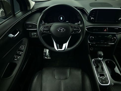 Used 2019 Hyundai Santa Fe Limited image 2
