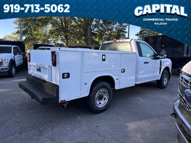 New 2027 Ford F250 XL w/ XL Chrome Package RWD image 11