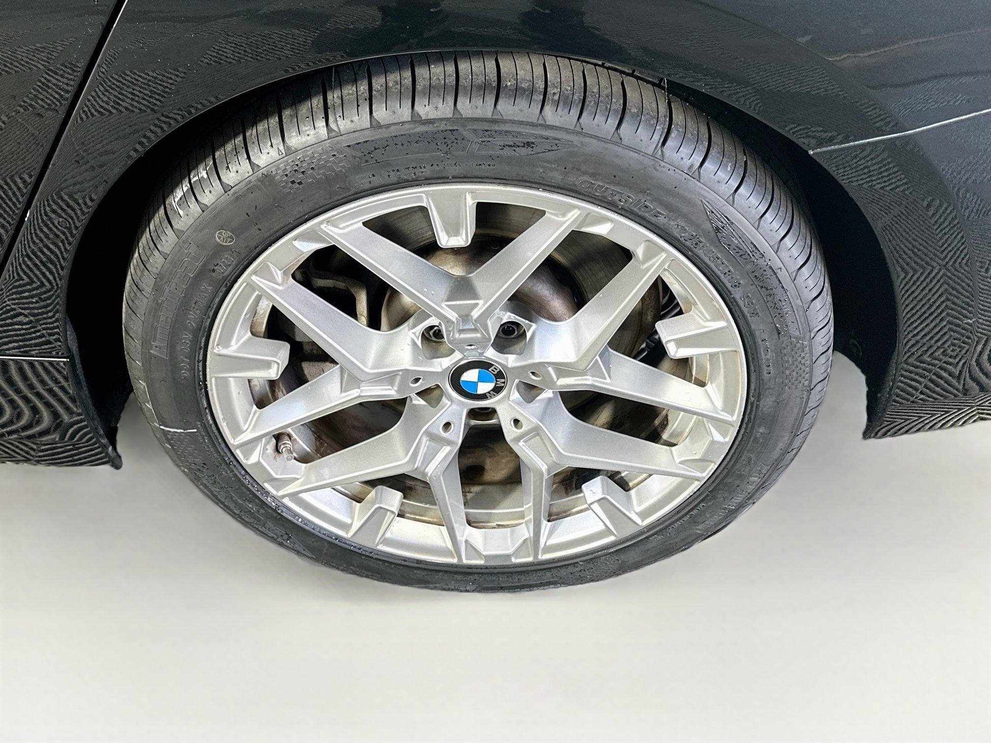 Used 2025 BMW 330i Sedan RWD image 11