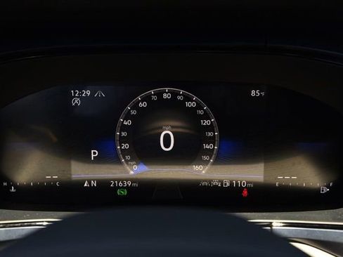 Certified 2024 Volkswagen Taos SE AWD/4WD image 12
