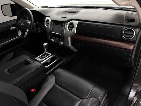 Used 2018 Toyota Tundra Limited w/ Limited Premium Package image 13