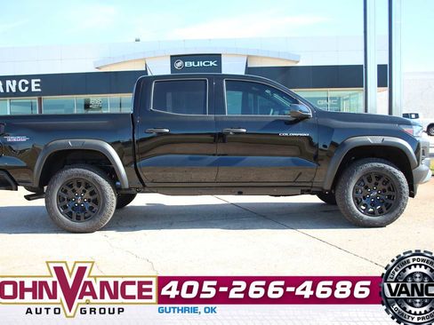 Used 2026 Chevrolet Colorado Trail Boss image 13