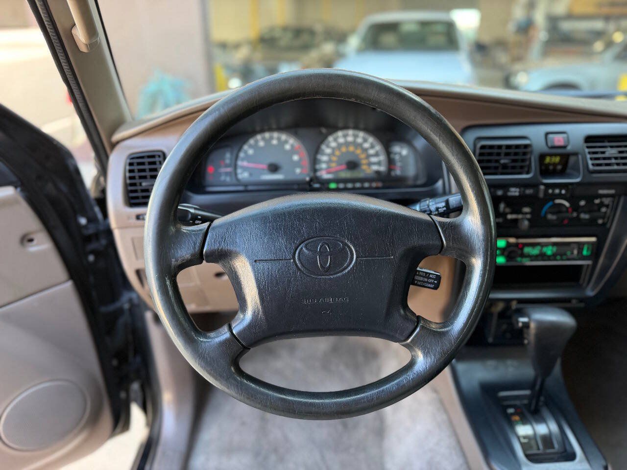 Used 2000 Toyota 4Runner 2WD w/ Upgrade Value Pkg 1 image 17