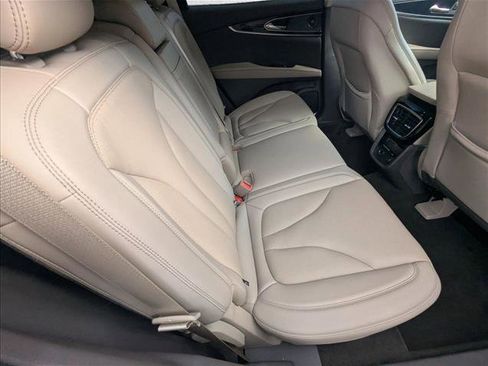 Used 2022 Lincoln Nautilus Reserve w/ Equipment Group 201A image 19