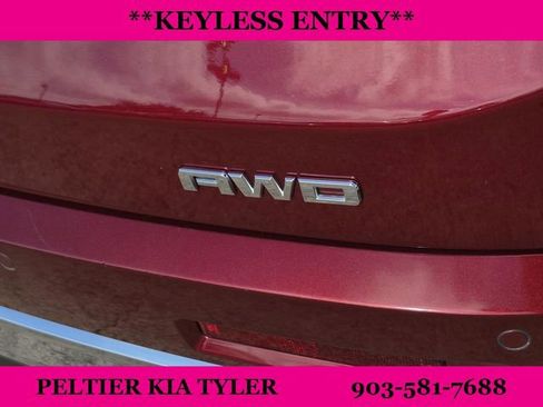 Used 2017 GMC Acadia Denali w/ Technology Package image 11