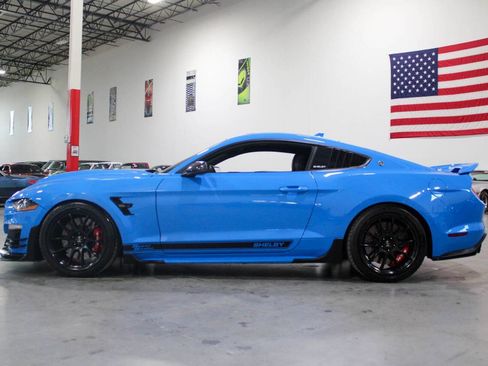 Used 2022 Ford Mustang GT Premium w/ GT Performance Package image 3